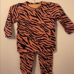 12 months tiger lounge wear